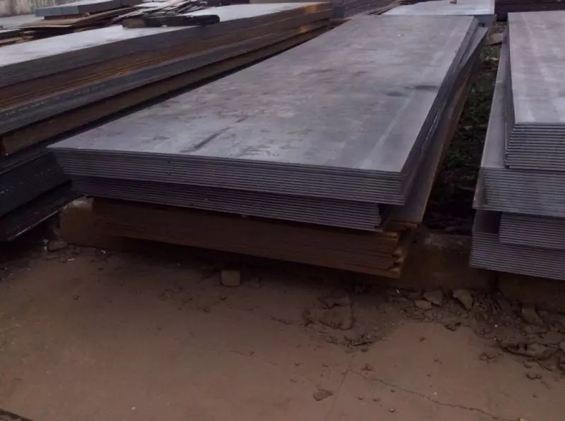 NM500耐磨钢板被广泛应用工程机械、矿山机械、煤矿机械、环保机械、冶金机械、磨具、轴承